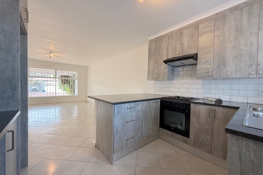 To Let 2 Bedroom Property for Rent in Flamingo Vlei Western Cape